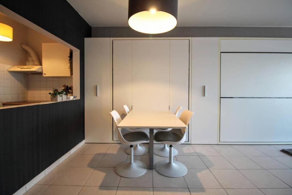 Knappe Studio Met Subliem Zeezicht! Oostende Bagian luar foto